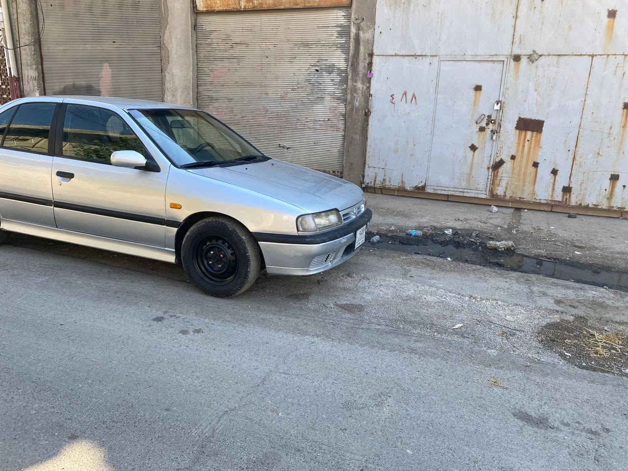سلام عليكم للبيع نيسان بريميرا مديل ٩١ رقم ألماني بسمي كابون بيها محرك ٢٠ شرط صبغ عام تايرات وطخم امامي وخلفي نضيف السعر ٣٥ وبيها مجال للاستفسار الاتصال على الرقم ***********
