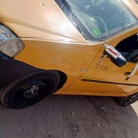 رينو ٢٠٠٩ • هلالات خلفية • صفحة صدر مصبوغ