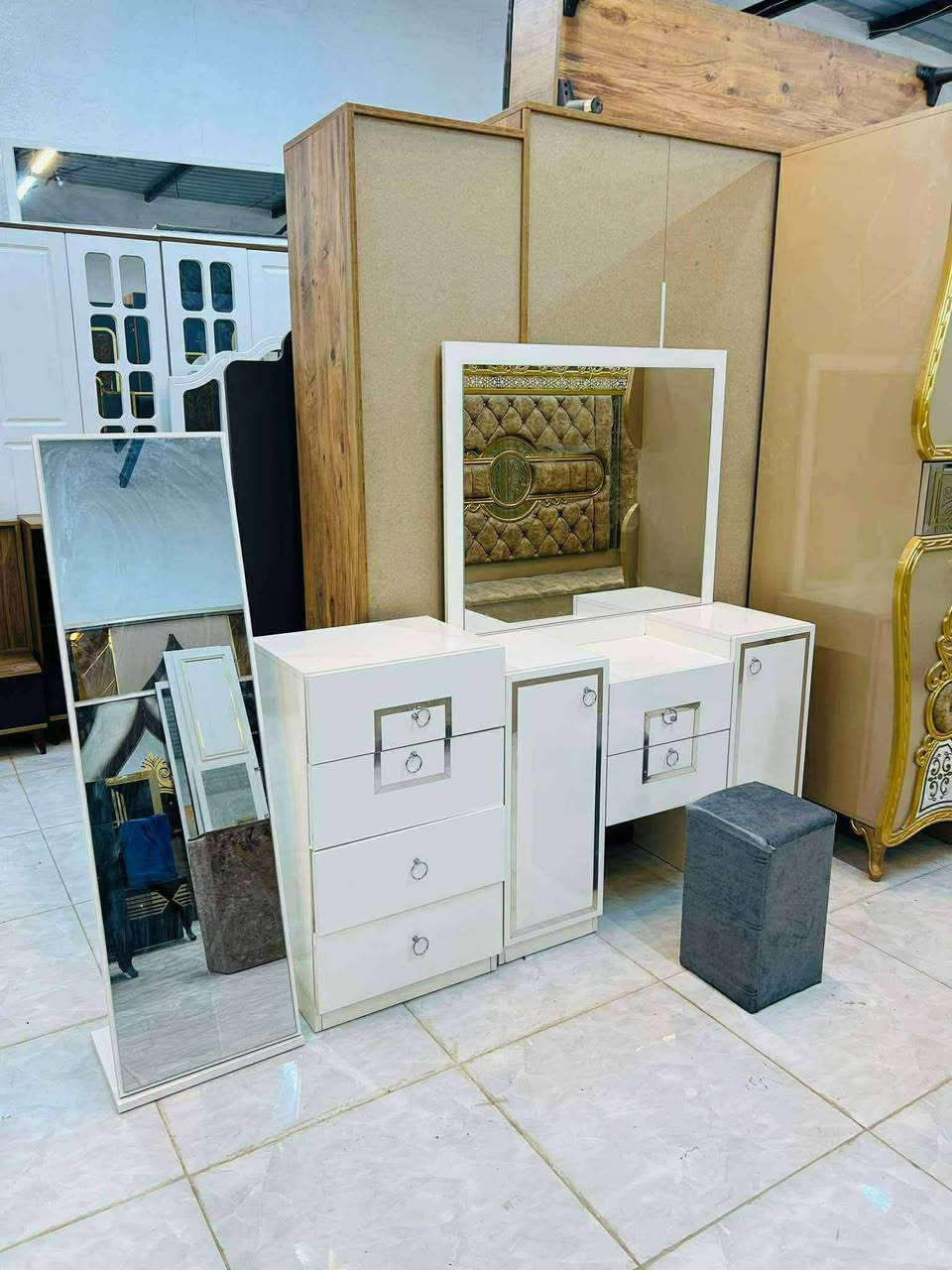 للبيع


**إذا كنت صاحب هذا الإعلان وتريد حذفه لأي سبب، رجاءا أرسل رسالة إلى الدعم الفني**