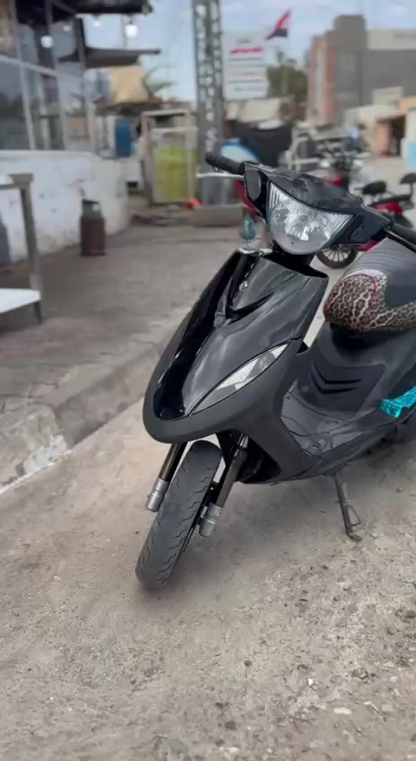 بيع او مراوس بايراني
مكينه 55 دراجه كامله مكمله بس كابريتر تعبان امزوده مكاني ديالئ هبهب


**إذا كنت صاحب هذا الإعلان وتريد حذفه لأي سبب، رجاءا أرسل رسالة إلى الدعم الفني**