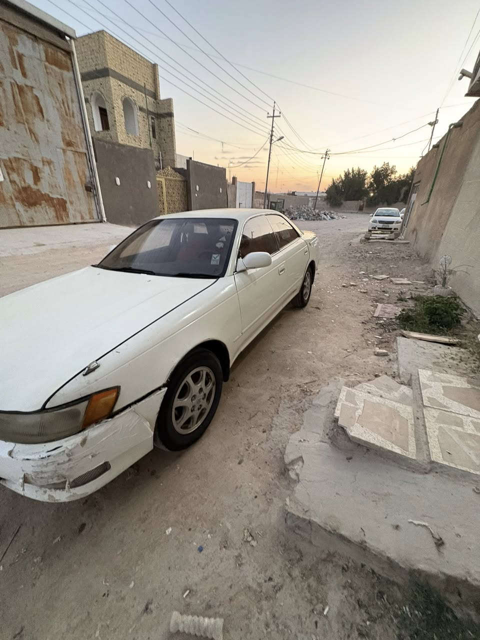 السلام عليكم تيوتا مارك2 (نفخ) موديل2000 مكينة ونجي بيها صبغ عام وتأخير بالبك ما اعرف شنو بي  بأسمي تحويل ثاني يوم سنوية لل2030السعر50 وبيها مجال بسيط الشراي فقط يتصل ***********
