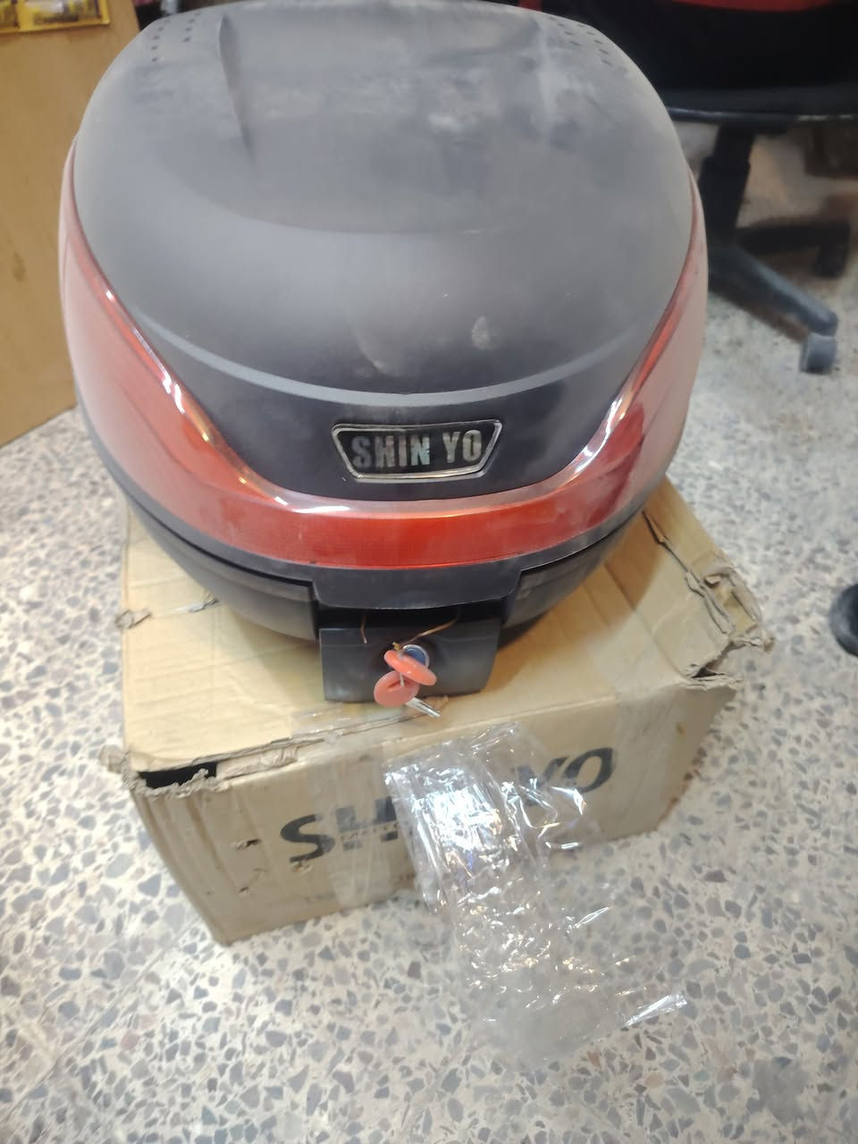 صندوق قواعد ثنين
وراسطاته وبراغيه كتلوك وياه
سعر ٦٠الف
*********** للاستفسار
