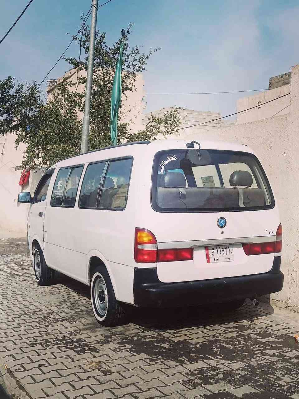 السلام عليكم بريجو للبيع او مراوس موديل 1997
محرك وكسل وكير حاويه شرط 
تخم كشنات منغولي دشبول حاويه 
كهربائيات كله شغاله 
منضومه زنون كامله 
تخم ويل ابو الفلس حاويه 
سنويه 2029
 مداور شوكت متريد 
خطه ناحية القادسيه 

مصفره هيه ومرور  السعر 70 وبيه مجال ***********
