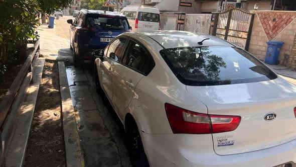 كيا ريو   موديل٢٠١٣  للبيع  
وارد خليجي تبريد ثلج بدون صبغ    
مسجل بلادي    (بلوتث) سيارة نضيفه  
دوشمة  جديدة  رقم  شمالي سليمانية  الجديد 
للبيع سعر ٩٠  بيها مجال بسيط  
للتواصل  ***********
