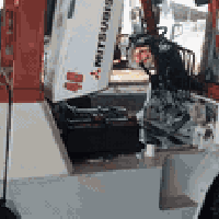 رافعة شوكية • حمولة ٤ طن • مكينه ٦ سلندر