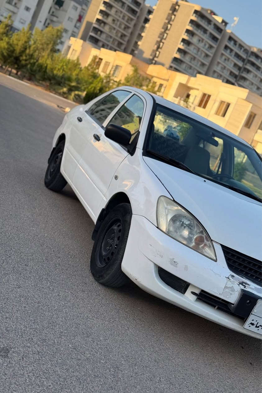 لانسەر٢٠٠٧ گیر تۆماتیک مەکینە بچوک زۆر خاوینەو مالی دۆستە یەک دینار مەسروفی تیدا نیە *********** أربيل, العراق
