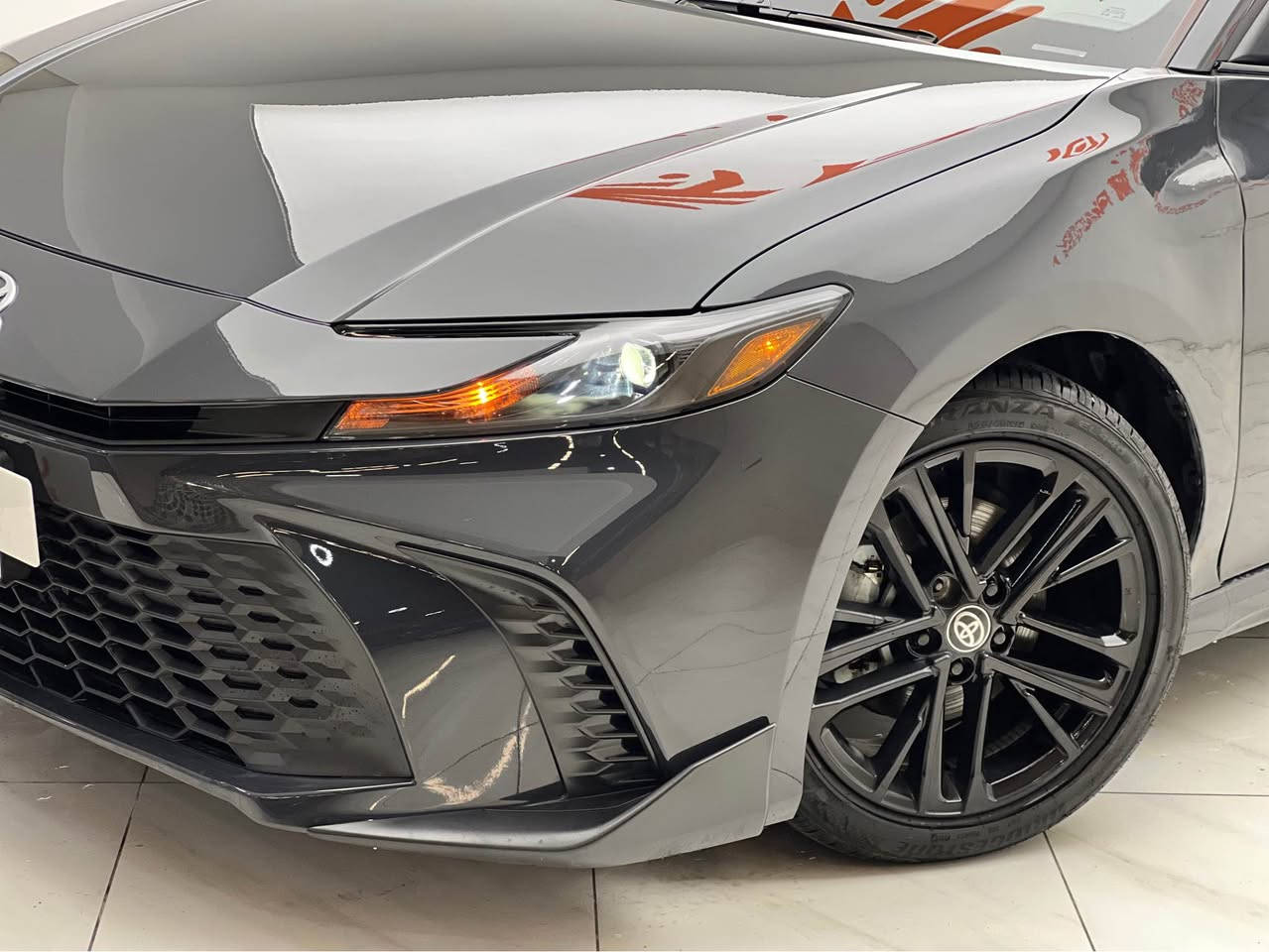 Toyota Camry 2025
تويوتا كامري 2025
مواصفات LE

مكينة 4 سلندر حجم 2.5 لتر تنفس طبيعي
ماشية 3,500 ميل و بحالة ممتازة 

لون سمنتي غامق 😍

ضرر السيارة بابين صبغ بدون دواخل  وايرباك سقف سستم شركة السيارة كلش حلوة و نظيفة مكفولة من كير و محرك وكهربائيات….
السيارة مامرقمة تترقم ارقام شمالية..

ب  سعر (240$) ورقة و بيها مجال للطيبين

مكان السيارة

دهوك -معرض ارشف R-Shev
رقم51 من معارض التيرمينال 

***********
*********** دهوك, العراق
