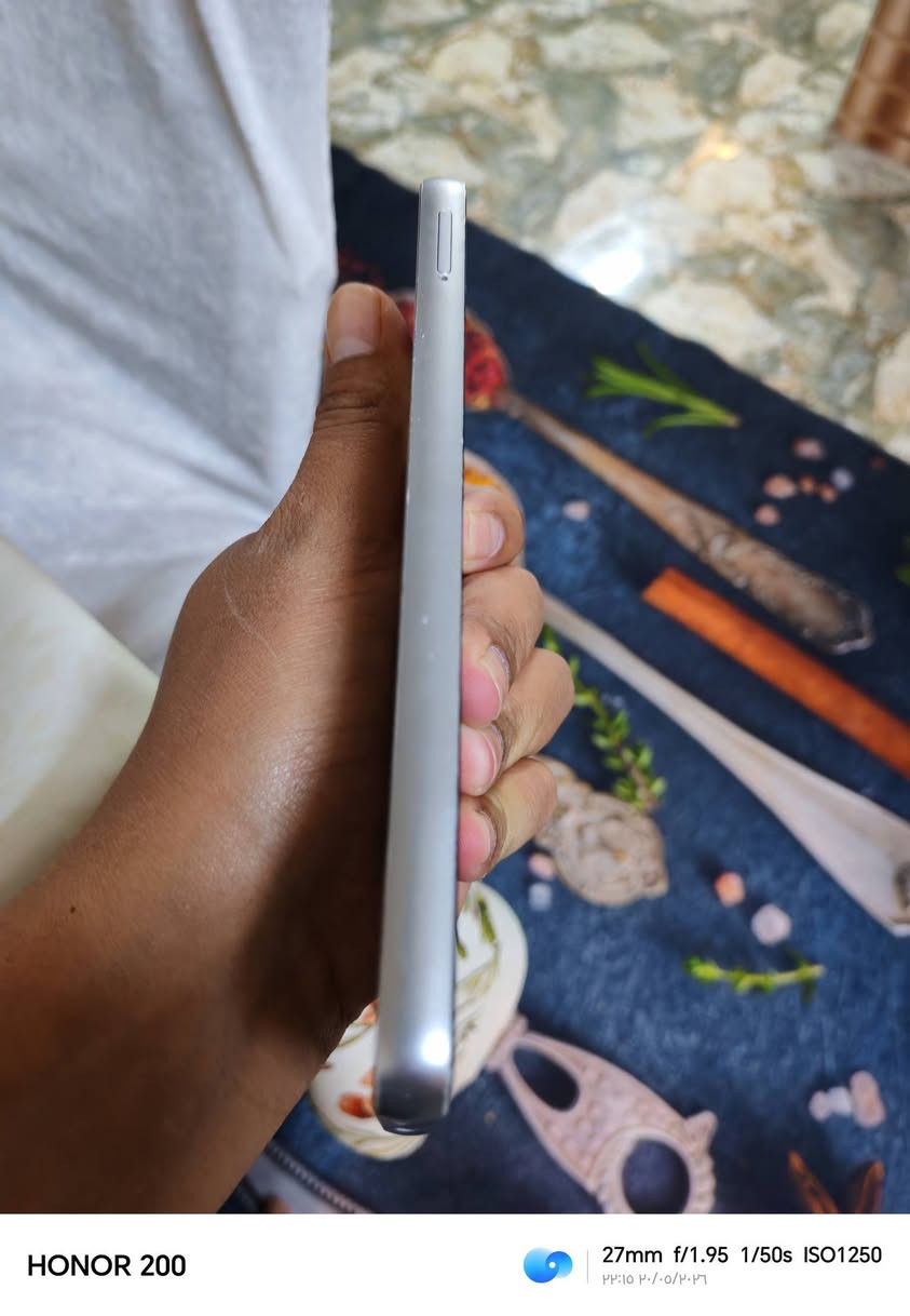موبايل سامسونكA05بس شاشه مفطوره موضح بل صوره الجهاز 128رام12كامره50الجهاز حيل نضيف بس الفطر للمروس او بيع 75بي مجال بسيط


**إذا كنت صاحب هذا الإعلان وتريد حذفه لأي سبب، رجاءا أرسل رسالة إلى الدعم الفني**