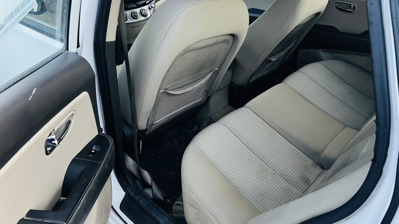 النترا 2011 فتحة رقم ديالى تحويل مباشر
بيها اكثر من قطعة صبغ ابيع حزام 
العنوان ديالى بعقوبة
***********
