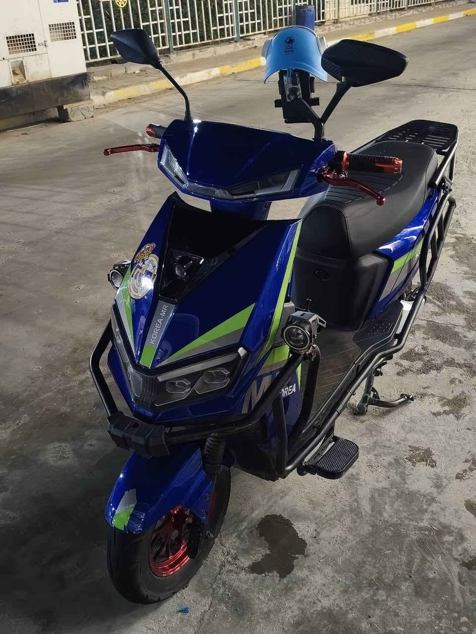 السلام عليكم ماطور شحن سكنس كوري ام ار 2026 فول مواصفات
البطاريات شرط الفحص نضام مانع انزلاق نضام بك ونضام R رجوع للخلف ونضام abs  السعر 650 وبي مجال حك الجيه مكاني الفلوجه حي الضباط الثانيه الرقم للتواصل واتساب ***********
