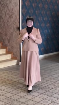 طقم رسمي • قماش دابل ايطالي • مقاسات ٣٨-٤٨