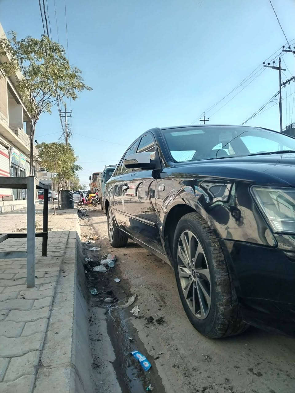 السلام عليكم  نعيد النشر بسبب الوعود الكاذبه   سوناته موديل 2008 رقم اربيل    محرك 2000 كير جديده بيها صبغ بلهلال ولباب الخلفي فقط تخم تاير تبريد كله جديد  مكان السياره كركوك السعر 100 وبيها مجال  رقم الهاتف ***********مراوس يرهم كورلا
