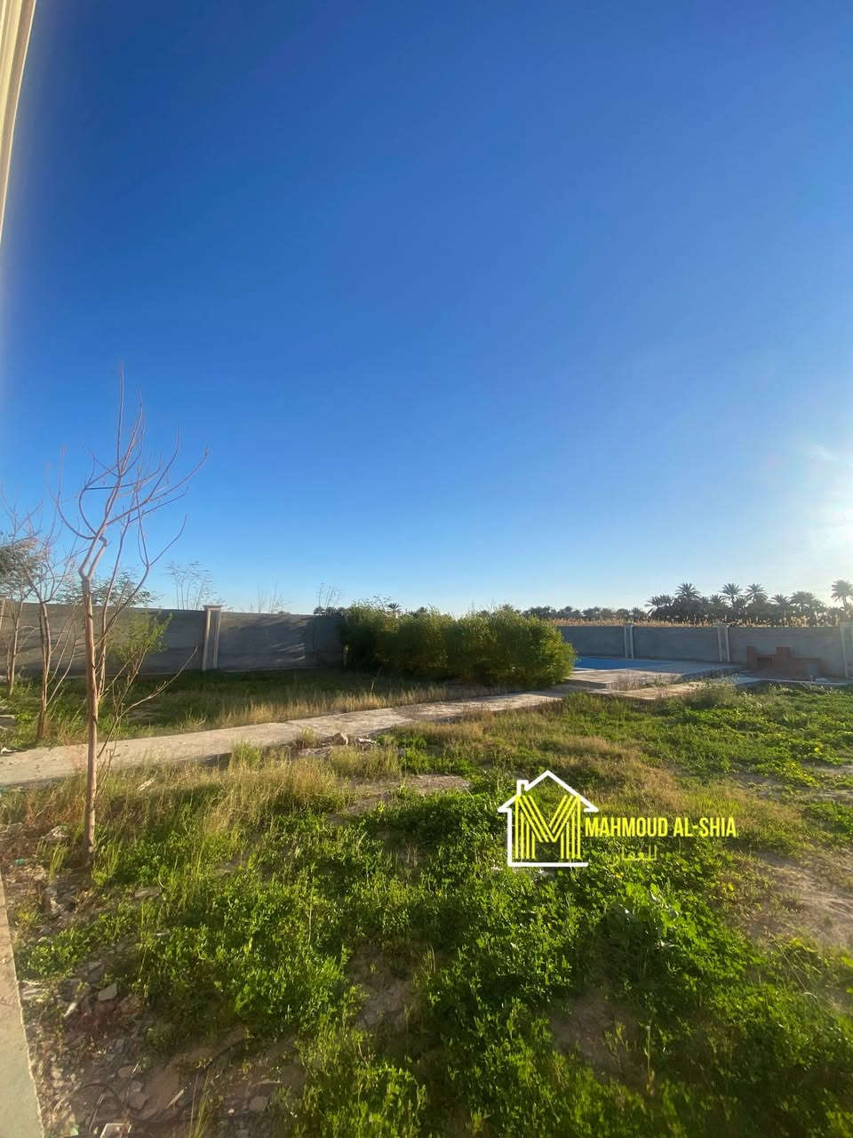 للبيع مزرعة في البدعية المساحة 2350 . ( طابوو زراعي )

متكونة من كراج كبير ومسبح للاطفال وللكبار مع حدايق واستراحة متكاملة . 

( فقط تقفيلة جام وصبغ ) 

للاستفسار الاتصال : مكتب المحمود للعقار .

***********
