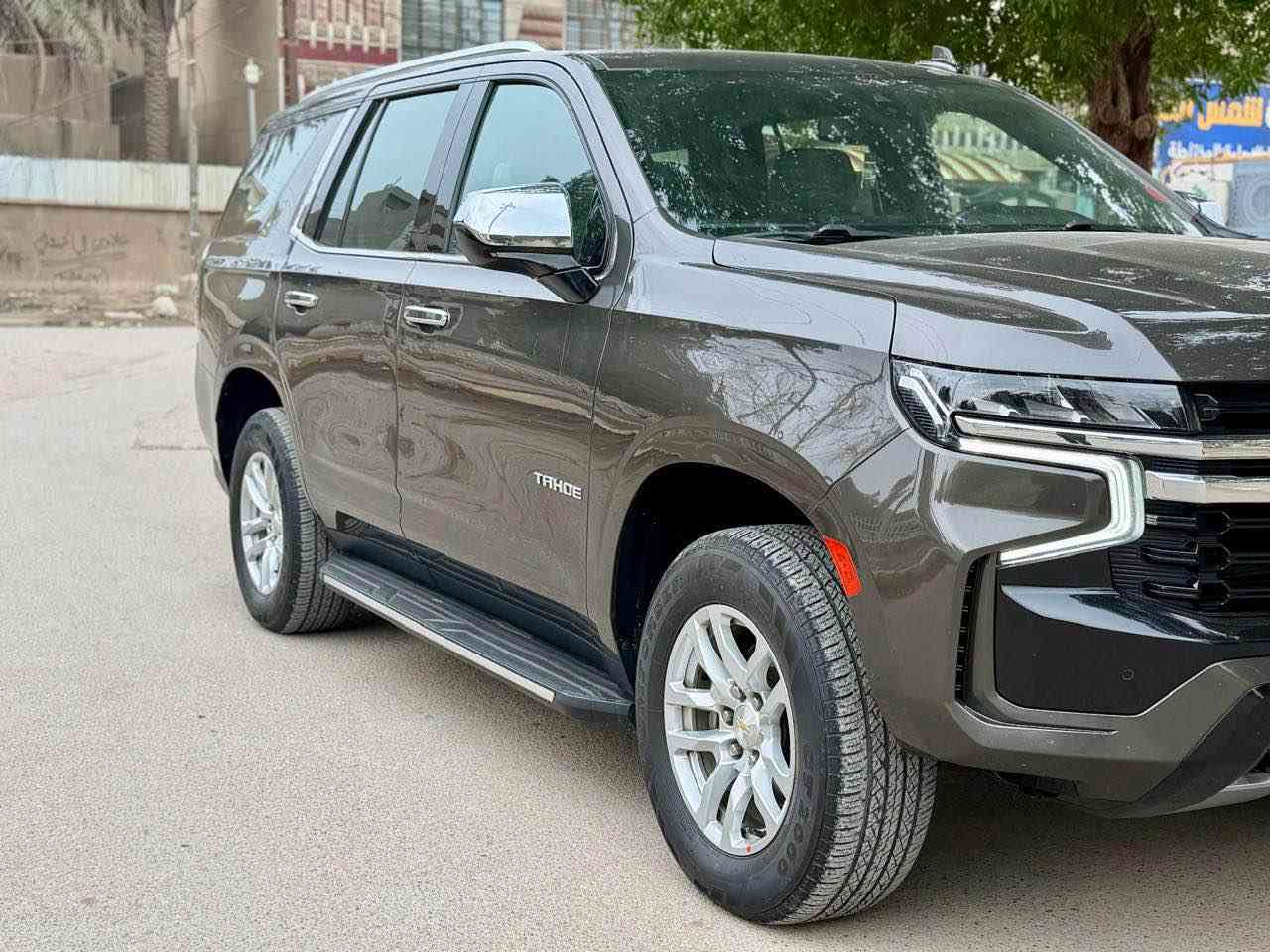 شوفرليت تاهو موديل 2021 خليجي 
فئه LS  
موصفاتها  
فور ويل  
ثلاجه 
وكاله المنصور  
مايه 131KM 
رقم اربيل الجديد 
مكاني بغداد 
السعر 370 ورقه  
الاتصال *********** بغداد, العراق
