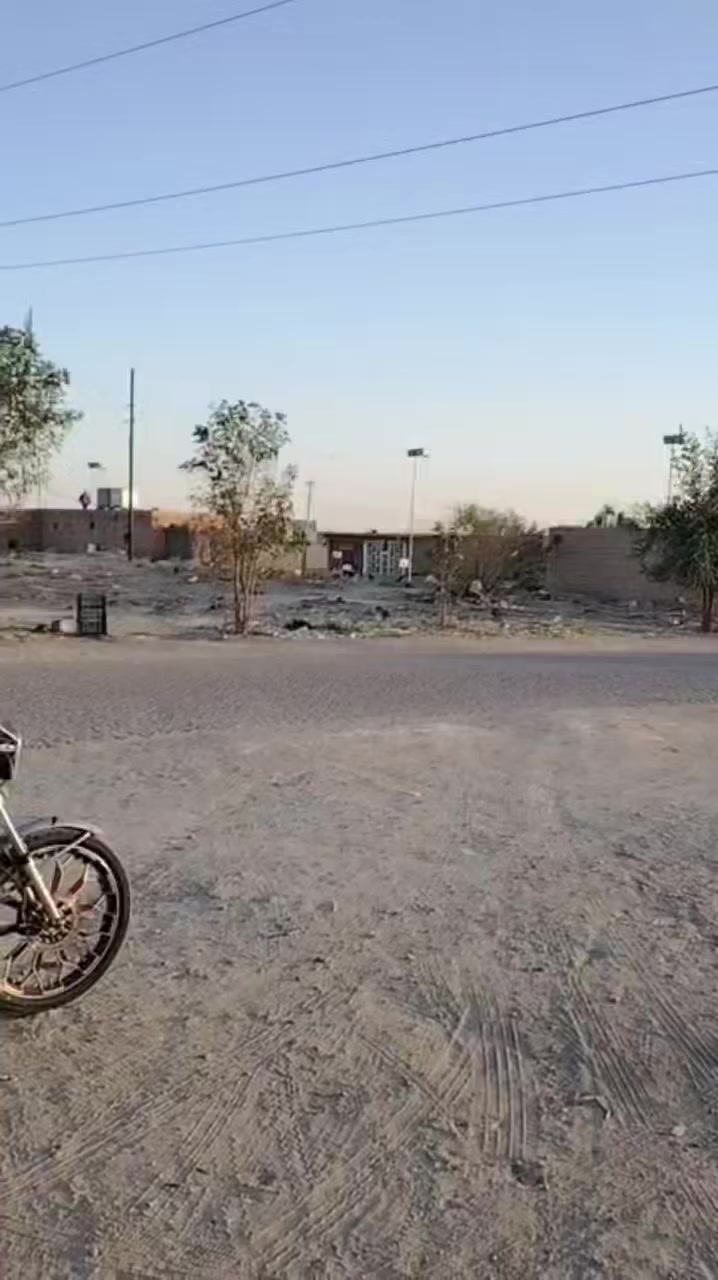 سلام عليكم
أيراني موديل2020 محدث كله 2025 مكفول كفاله عامه محرك بلادي ممدود عليه صبانه بليته رقم شاصي كهربائيات كله شغاله اوراق وياه منفيس السعر 625 وبيه مجال للطيبين***********
