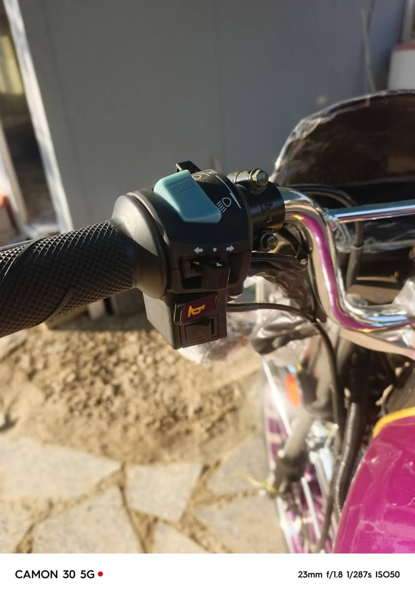 السلام عليكم دراجه للبيع سافان موديل 26 مكينه 200 لون بنفسجي صفر كيلو مكاني بابل المحاويل ***********
