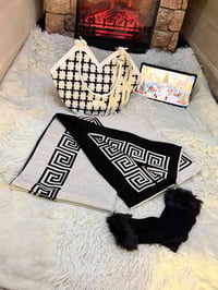 #عرض_كرسمس 🎅🎄🎅🎄ب ٢٥ ألف فقط شنو رأيكم ب هالعرض البكج كامل... سكارف مع ...