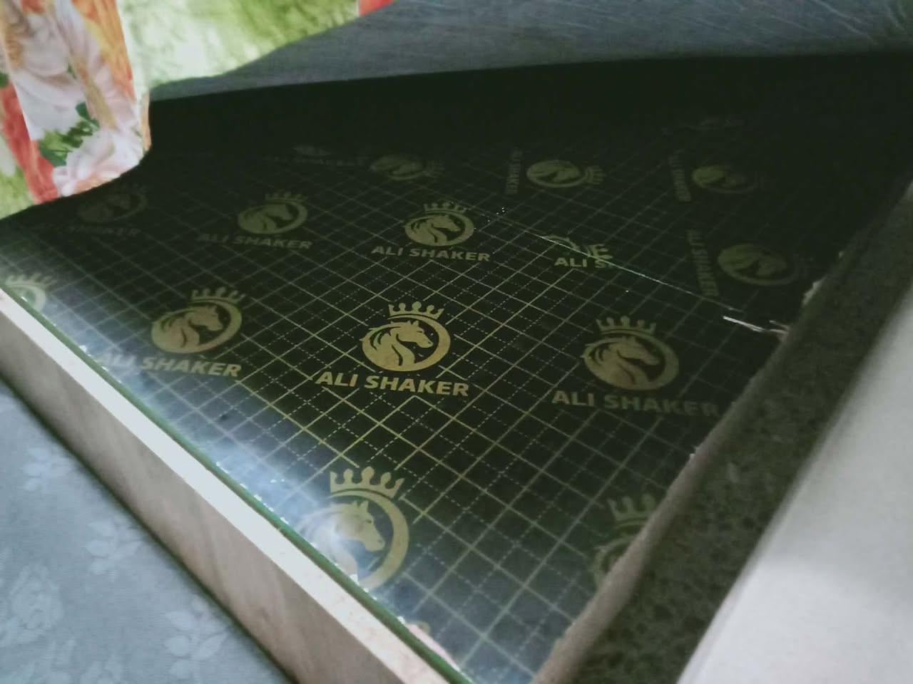 مرحبا غرفة تركية للبيع مستعملة ونضيفة  ب750مكاني بغداد المشتل لااستفسار ***********
