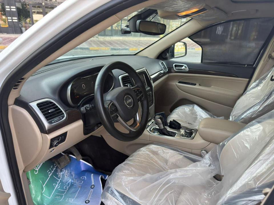 سيارة جيب لاريدو خليجي
موديل 2018
بصمه دفع رباعي
دخول ذكي
مقاعد جلد
كراسي كهربائية 
فتحه تشغيل عن بعد 
كفالة عامه 
بيها كم رصعه 
ماشية 63الف
رقم اربيل 
كير مكينه كفاله 
تبريد بشرط 
السيارة حدادية ودسكات شركة هارلم 
سعر السيارة 268
لاريدو بلص تجي بجم يختلف
نظام فور ويل سبورت وايكو 
وضعيات قيادة مختلفة 
شاشة بك دواره
حساسات 360 
نظام إيقاف التلقائي عند الرجوع للخلف
للاتصال ***********
