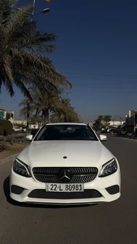 حبايب للبيع C300 موديل 2019 C300    ماشية 95000 كيلو حقيقي  رقم اربيل ...