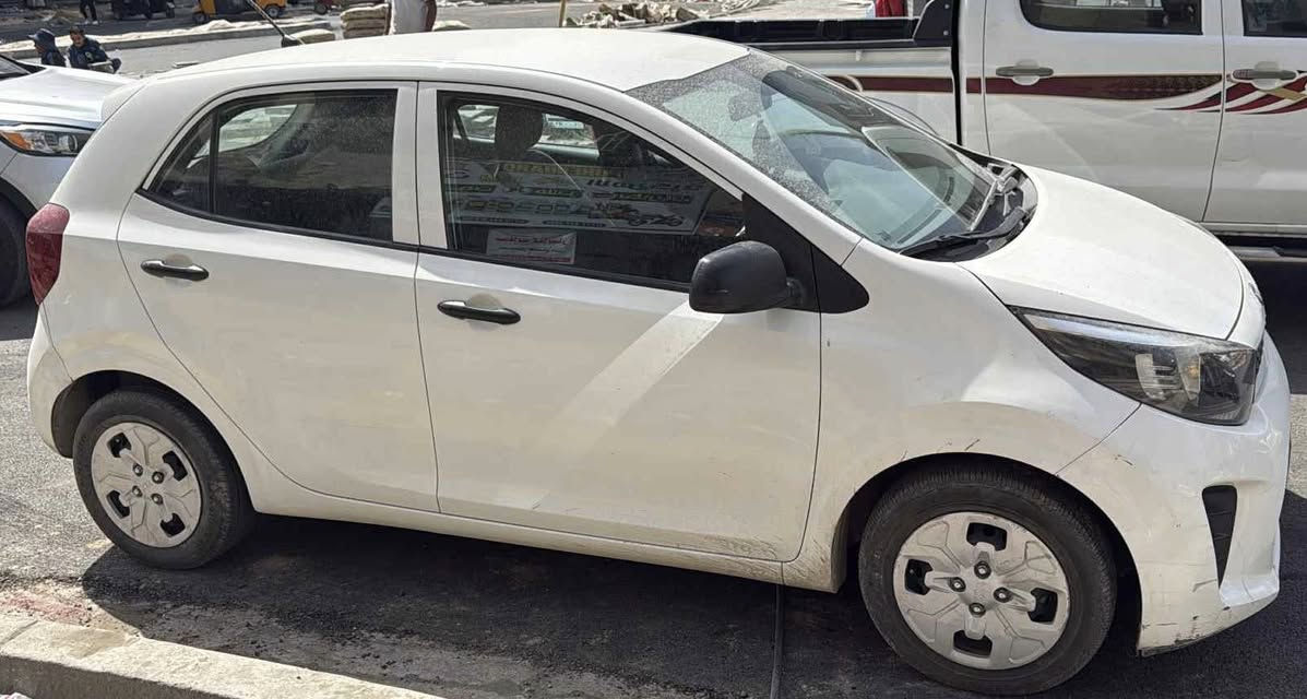 سلام عليكم ....
كيا بيكانتو 2020 خليجي رقم اربيل
سيارة بدون صبغ
يها بارد جاملغ امامي السكن ع كد شبر ورصعتين صغار بالتنتة
الباقي مكفول
كير مكينة تبريد بشرط
مكينة 1400 دوش
جديدة جدا سيارة
ماشية 54 الف كيلو متر
سعر : 102 ورقه
مكانها بغداد / حي الجامعه
للاستفسار الاتصال : ***********
