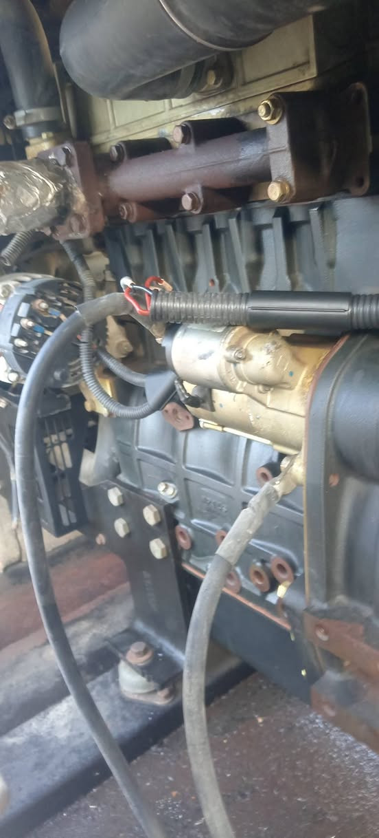 مولد البيع بيركز بزون ٤بستم ٢٢ونص كيفي كاتم بلادي مامفتوح الاستفسار تصل ***********عنوان بغداد
