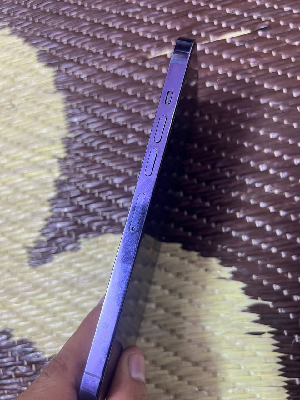 13 برو ماكس
ذاكره 256
مستبدل شاشه اصليه 
مفتوح تخطي 
موجود بنجف 
سعره خاص بيع أو مراوس 
***********
