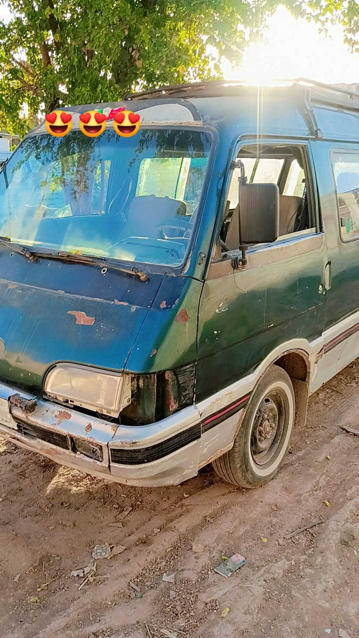 من رخصت الادمن سيارة أسية موديل 95سيارة بأسمي يرادلهة ترتيبات رايدهة 37وهاذة رقمي ***********
