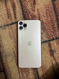 آيفون ١١ برو ماكس • شاشه مكسوره • بطاريه ٨٧