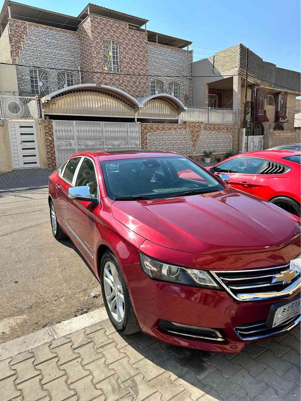 امبالا 2018 بريمر 

#للبيع 

شوفرليت أمبالا 2018 بريمير رقم  بغداد 

المحرك : v6   الحجم : 3600 

مواصفات البريمير معروفة

المواصفات:

* شاشة كبيرة 

* كامره 

* قاصة سرية 

* حساسات خلفية 

* رادار خلفي 

* رادار جانبي 

* هاندبريك بصمة 

* كير أوتو + عادي 

* ويل اصلي حجم 18

* اشارات مرايا 

* كشنات جلد 

* تدفئة تبريد كشنات مقاعد 

* شاشة كشف عطلات

* قطعتين تبريد 

* بصمة تشغيل وابواب وصندوق

* كشنات كهربائي 

* ليدات انارة دشبول + ابواب اصلي بريمير 

* تحكمات ستيرن 

* كروز سرعة 

* مانع انزلاق 

** نظام الصوت سماعات Bose 

* مخرج كهرباء خلفي 120v

🔴كير ومحرك كبس بشرط مامفتوح 

🔵ايرباكات طاك وراجع سستم

الضرر : السيارة جاملغ وبنيد والجاملغ الثاني ملاون ويا 

 ماشية 98 الف ميل 

 سعر 105 مستعجل عل بيع 

مكان السيارة النجف الاشرف 

***********

التبريد عطلان فقط النجف, العراق
