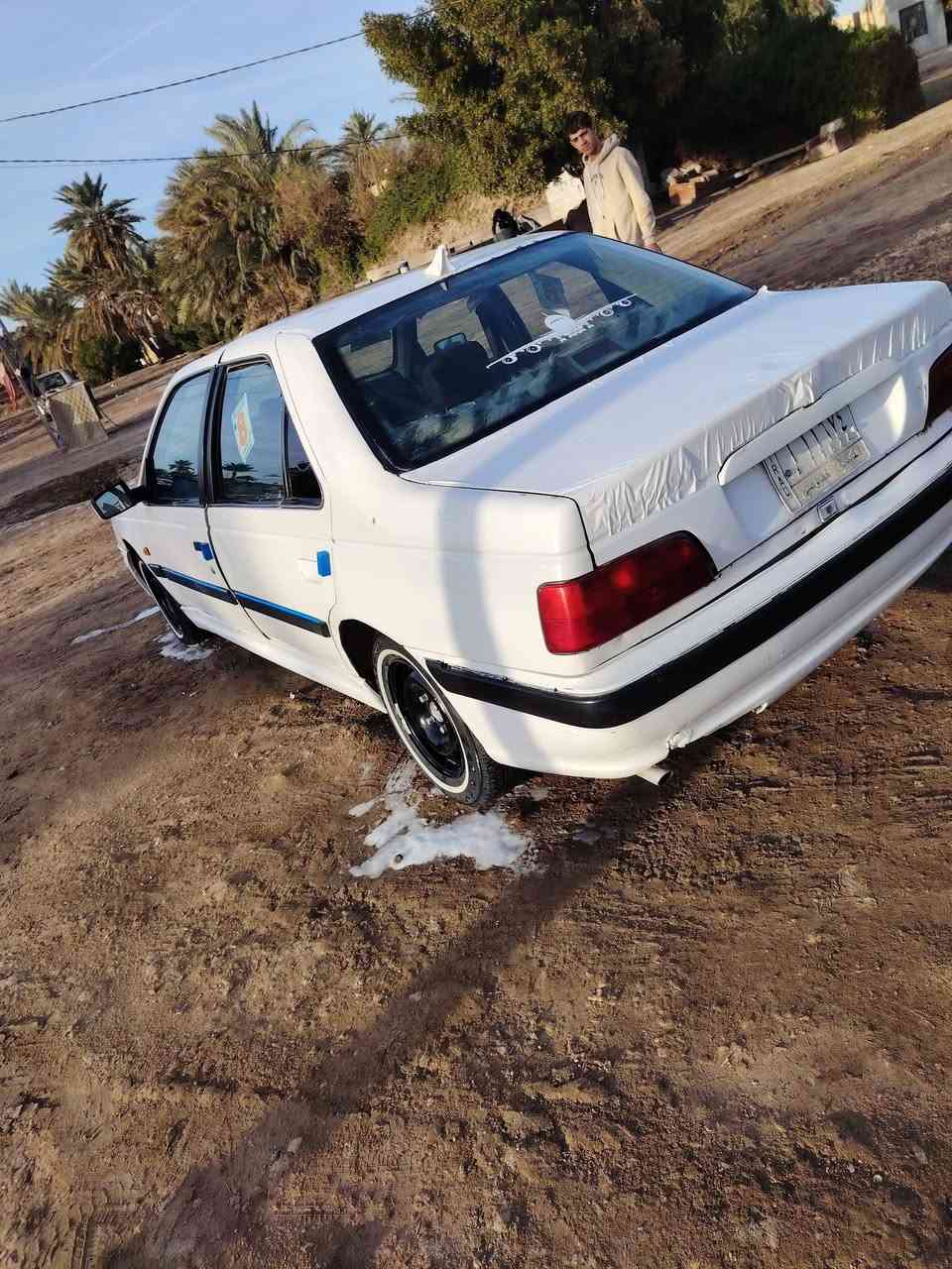 السلام عليكم بيجو بارص نضيف هاي كدامك موديل ١٢ ب٣٠ وبيه مجال جيه 
الرقم ***********
