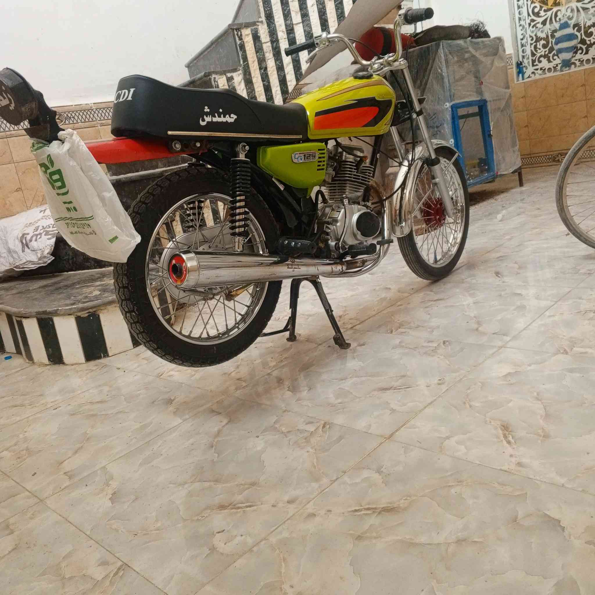 سلام عليكم دراجه نامه للبيع اوراق اوراق اصولي شاصي مديل 2016 وتعميره 2025 نهضه اذا مو ثالث تعلك ترجع سعر جوه سوك 750 مو سعرها وعلي بس رايد ابيع مكاني ناصريه مركز رقمي ***********
