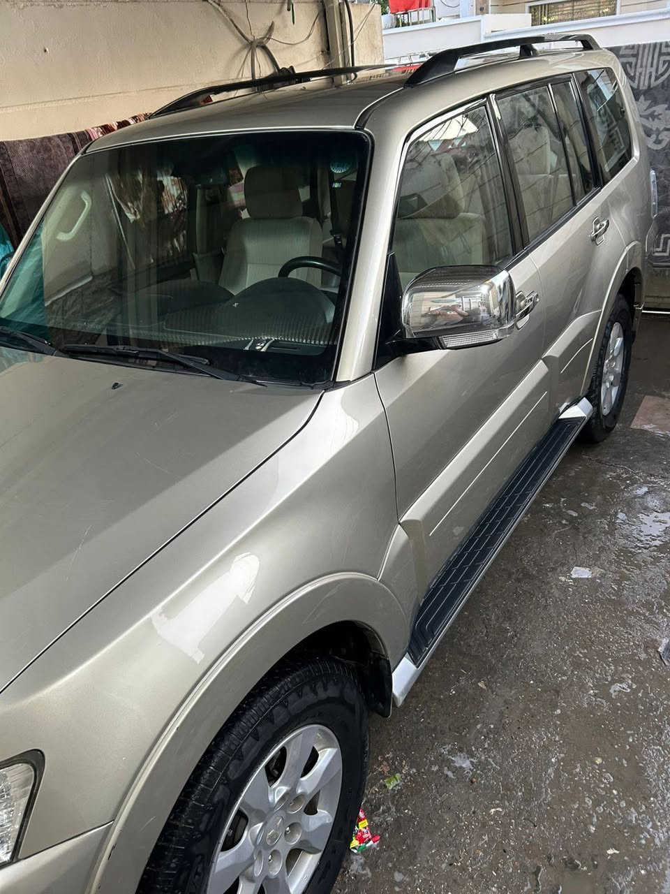 سلام عليكم باجيرو 2016 كفاله عامة من الصبغ ول معجون
رقم بغداد أنكليزي بسمي

سعر 185💲 وبي مجال للشراي 

حداديه كامله جديدة
تبريد شغال 3 قطع
السيارة سبعه راكب الكشن الاخير قلاب 
الكهربائيات شغاله 
تخم تاير و باتري جديد 
         نص فول مرايات شفط حساسات امامي خلفي مكاني بغداد مدينة الصدر الورفلي ***********
