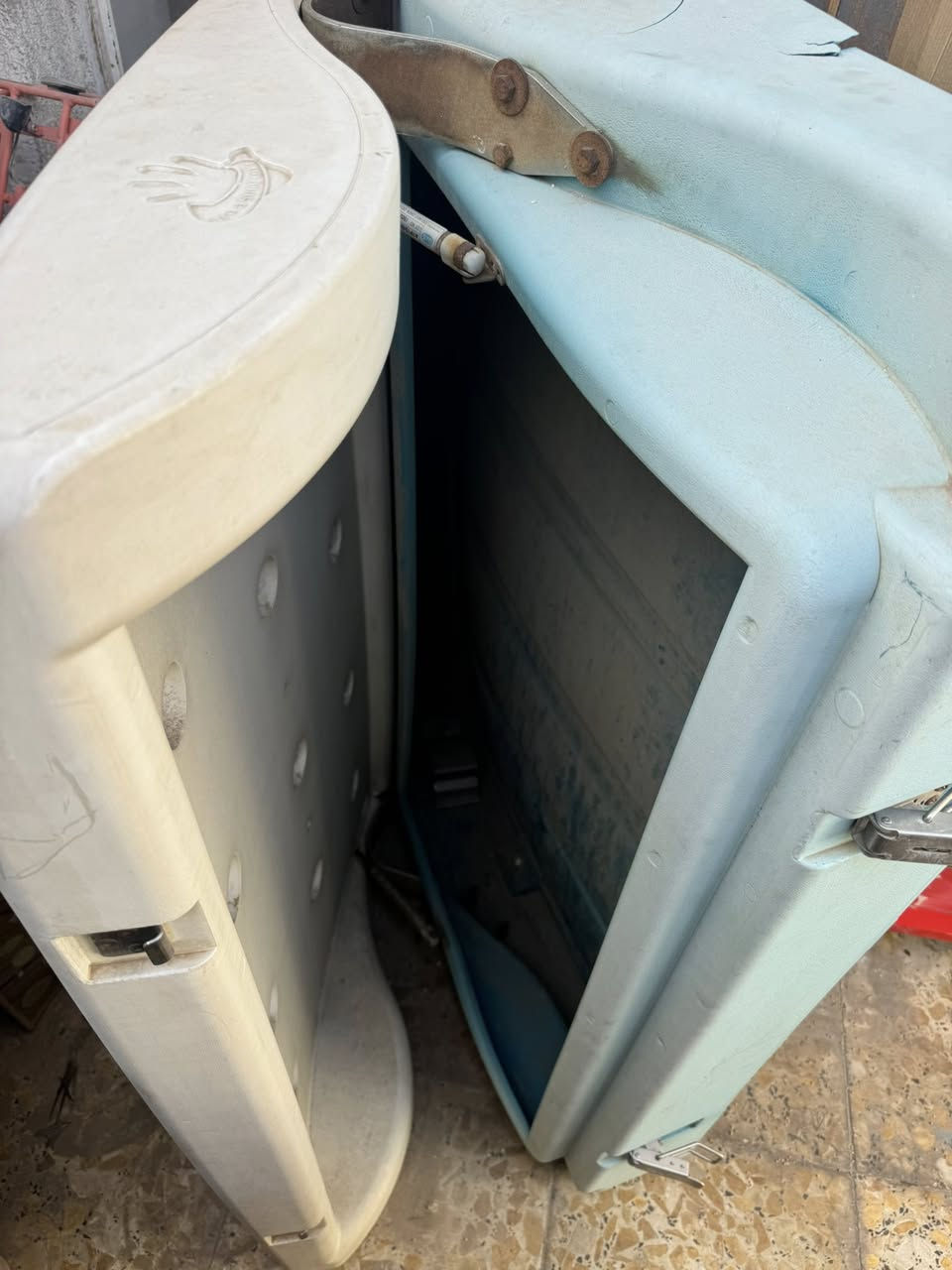 كاسحة مال كيا للبيع ***********
