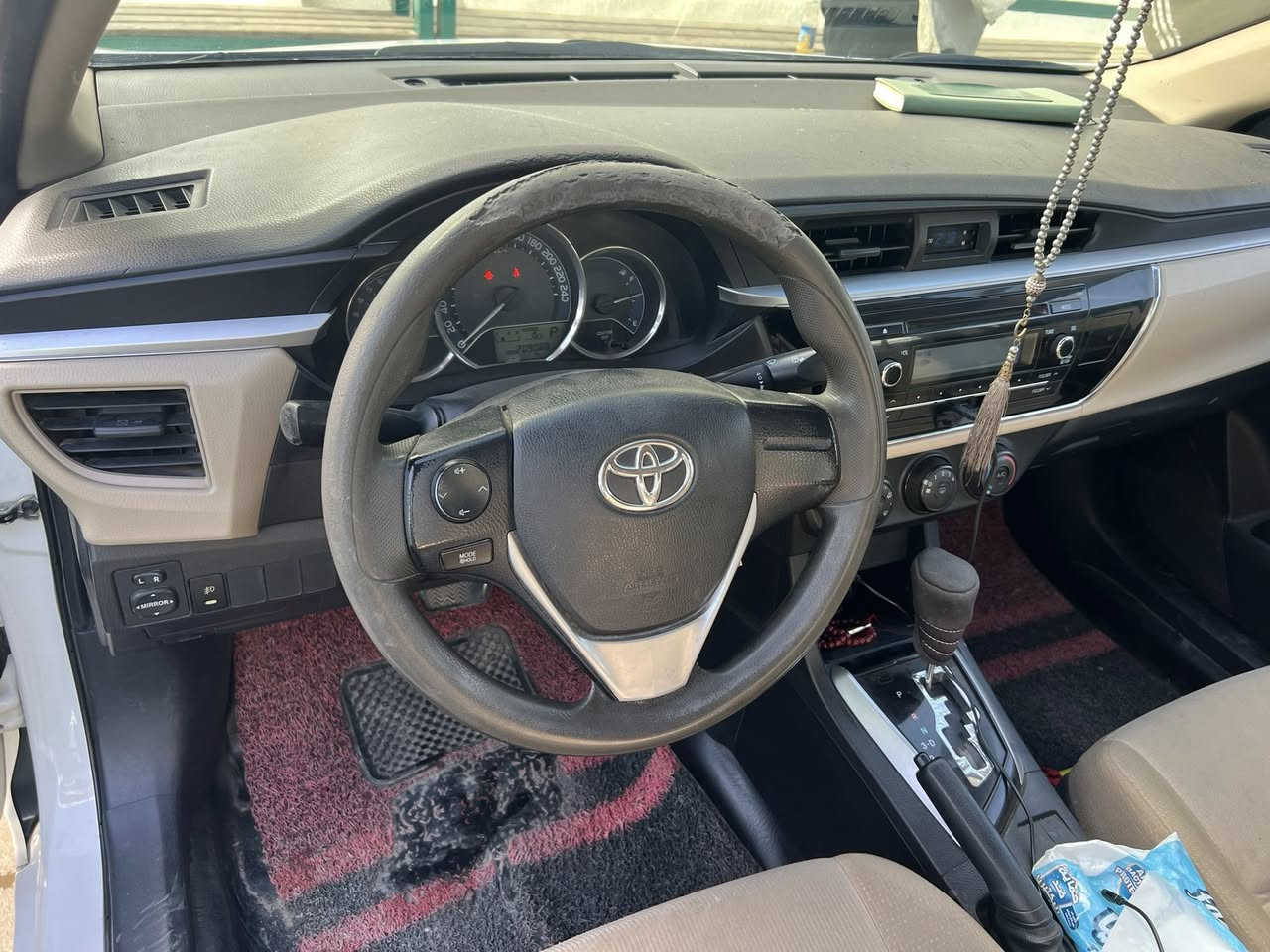 كورلا 2015 خليجي محرك 1600 ضرر صغير بل باب الخلفي عكس السايق والجاملغ الأمامي مبدل اصلي السعر 130$ مكاني بغداد ***********
