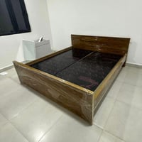 جرباية سرير • خشب صاج • ١٦٠/٢٠٠