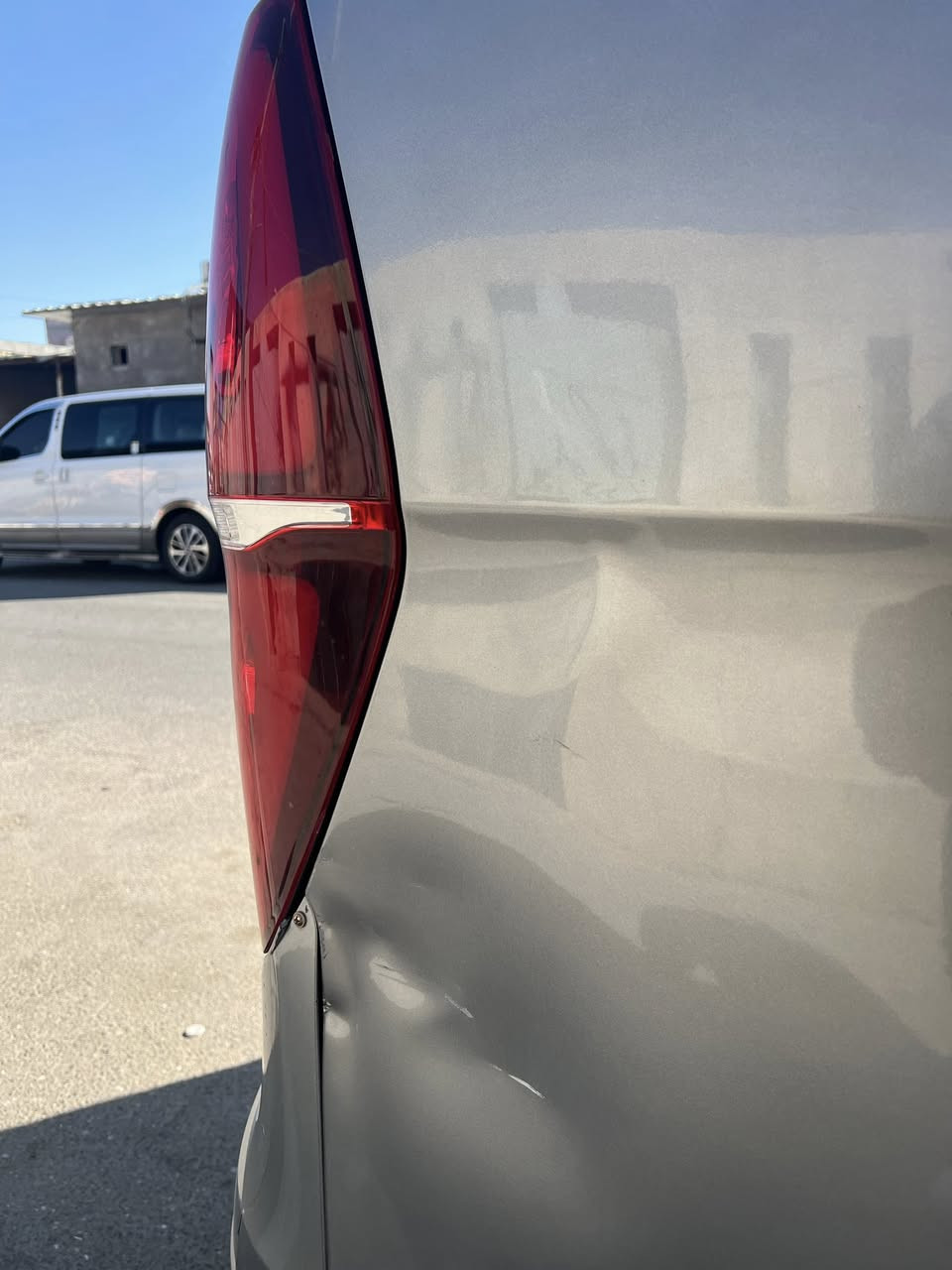 ستاركس للبيع اصل 2012ومرمزه ومعلايه 2023
