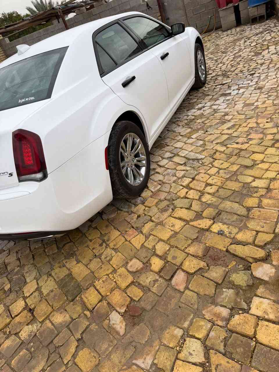 سلام عليكم اخوتي العزاء وراد كندي واوباما موديل ١٩رقم شمالي  سياره جاهزه   بيع تفاصل اكثر ستفسار ع ***********
