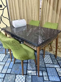 للبيع 07810968332