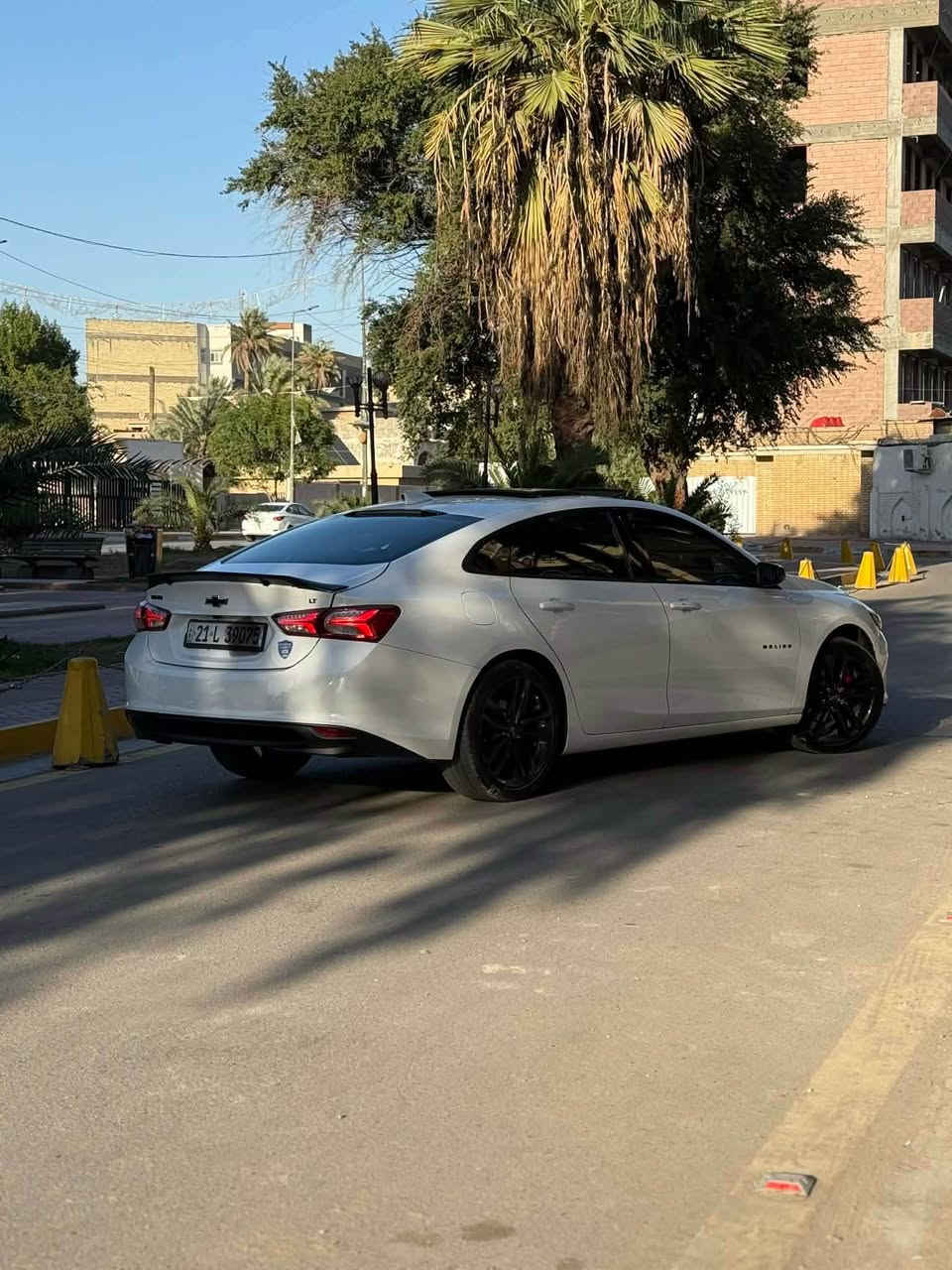 السلام عليكم حبايب للمراوس فقط 🤍
ماليبو موديل 21 ريد لاين اعلى فئه محرك 1500 توربو بصمات بانوراما لدات اماميه خلفيه حساسات اوتو ستوب كشنات جلد كهرباء قطعتين تبريد ويل كب 19 بلاك ادشن السياره العلامه السوده ماشيه 60 محرك كير ممفتوح بيهن برغي شواصي دواخل كفاله السياره مابيهن شخط راديترات بلاديه مملعوب بيها السياره ابد تدفىه كشنات حادثها البنيد وهاي الطخه الي بالباب الخلفي وبيها الجاملغ الخلفي اليسره بي كلير 3 قطع ونص السياره بيها رقم سليمانية شرط التحويل سيارة جاهزه مابيها برغي نقص مكاني الاعظمية 
*********** اتصال او واتس بغداد, العراق
