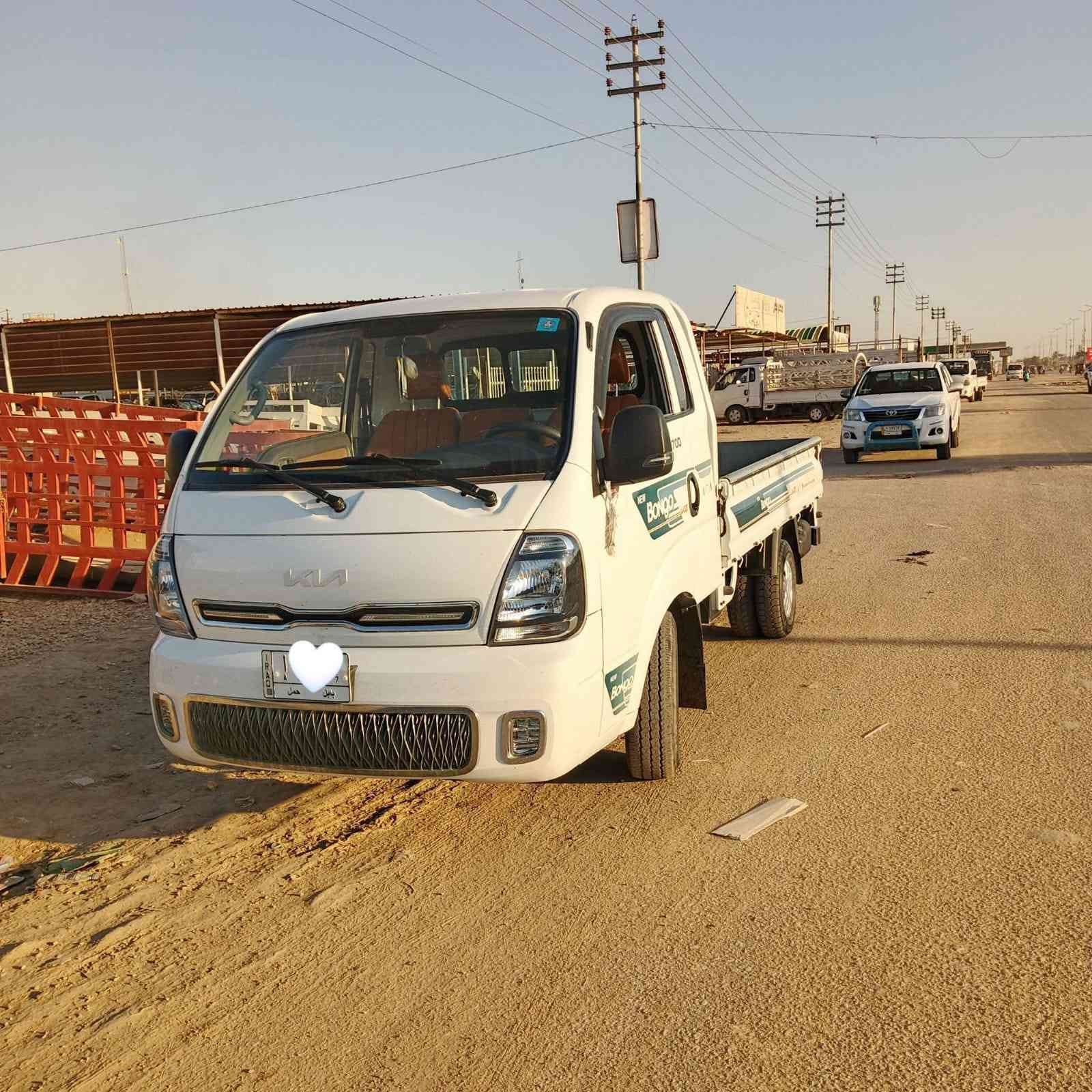 السلام عليكم من رخصت مدير الكروب كيه موديل 23باب أول سياره خير من الله رقم بابل سنويه ل28 مكان ديوانيه قضاء المهناويه الرقم *********** السعر 152 وبيهه مجال لشراي
