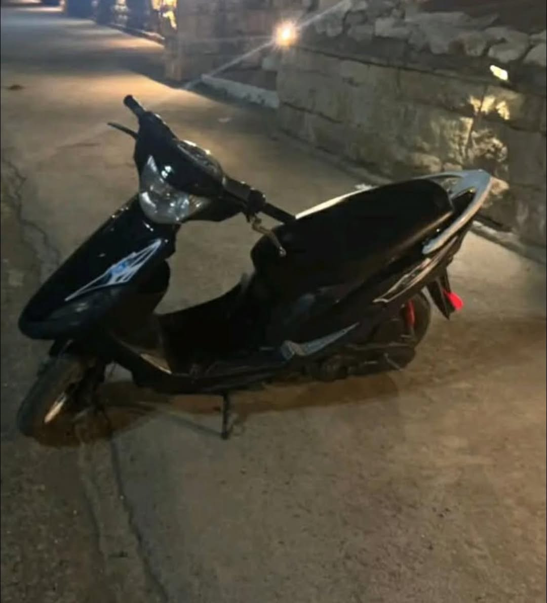 سلام عليكم  ماكس للبيع بوشة ٤٩  مفتوحة ادامة
دراجة خير من الله كلجات رياضي امامي خلفي 
دراجة حيل حيل نضيفة احلى من الصور الله شاهد السعر ٥٥٠ مكاني برطلة 
***********
***********
