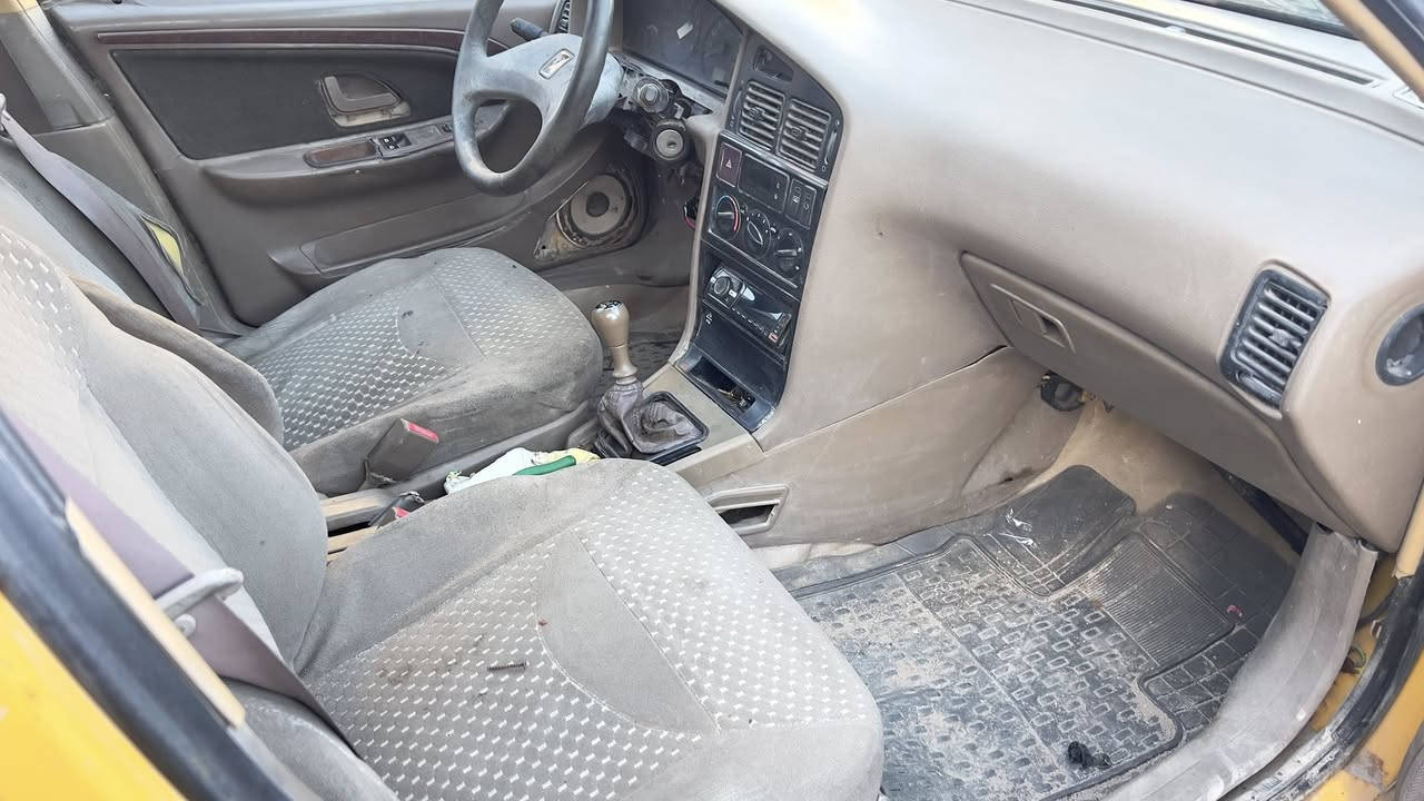 سلام عليكم بيجو 405 بدون راعي مكينة مكفولة كير بي مشكلة كهربائيات محتاجة ترتيب.         سعر 10  بصرة ابو الخصيب ***********
