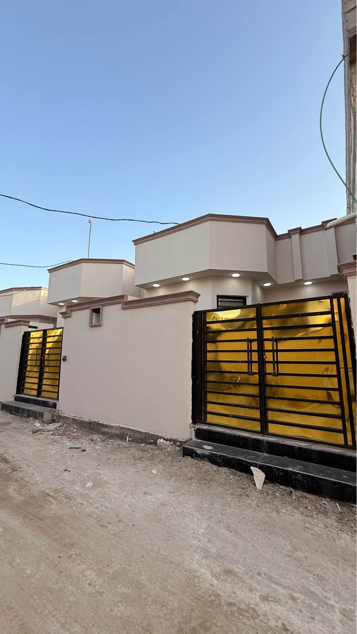 🏢 مكتب عقارات البركة

🏡 دار للبيع – فرصة مميزة

📍 المساحة: 133 متر

🏠 التفاصيل:

* غرفتين
* صالة
* استقبال
* مناور صحيات
* مطبخ
* بناء جديد
* بناء بلوك

📄 نوع العقار: زراعي صرف
🤝 البيع: مباشر من المالك

💰 السعر: 75 مليون

📞 للاستفسار:
***********
***********

📍 عنوان المكتب: الجزيرة – الشارع العام، مقابل محلات أبو كرار للجملة البصرة, العراق
