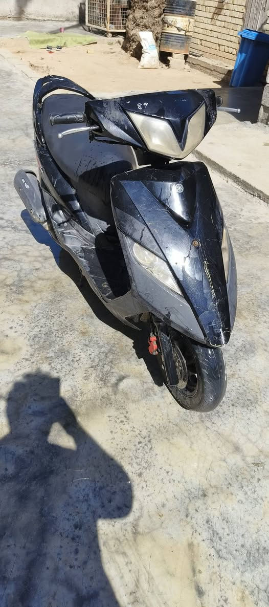 السلام عليكم دراجه ماكس ثلعب للبيع تشتغل وتطفه ماعرف شبيها ابيع كوم حديد تجي تحملها وتروح سعر قفل 250 مكاني بغداد المعامل الحسينيه ***********
