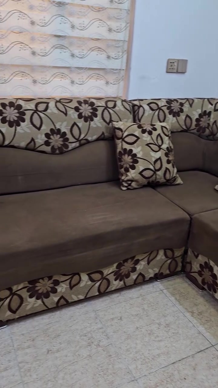 ديوان للبيع
قيمو السعر انتو


**إذا كنت صاحب هذا الإعلان وتريد حذفه لأي سبب، رجاءا أرسل رسالة إلى الدعم الفني**