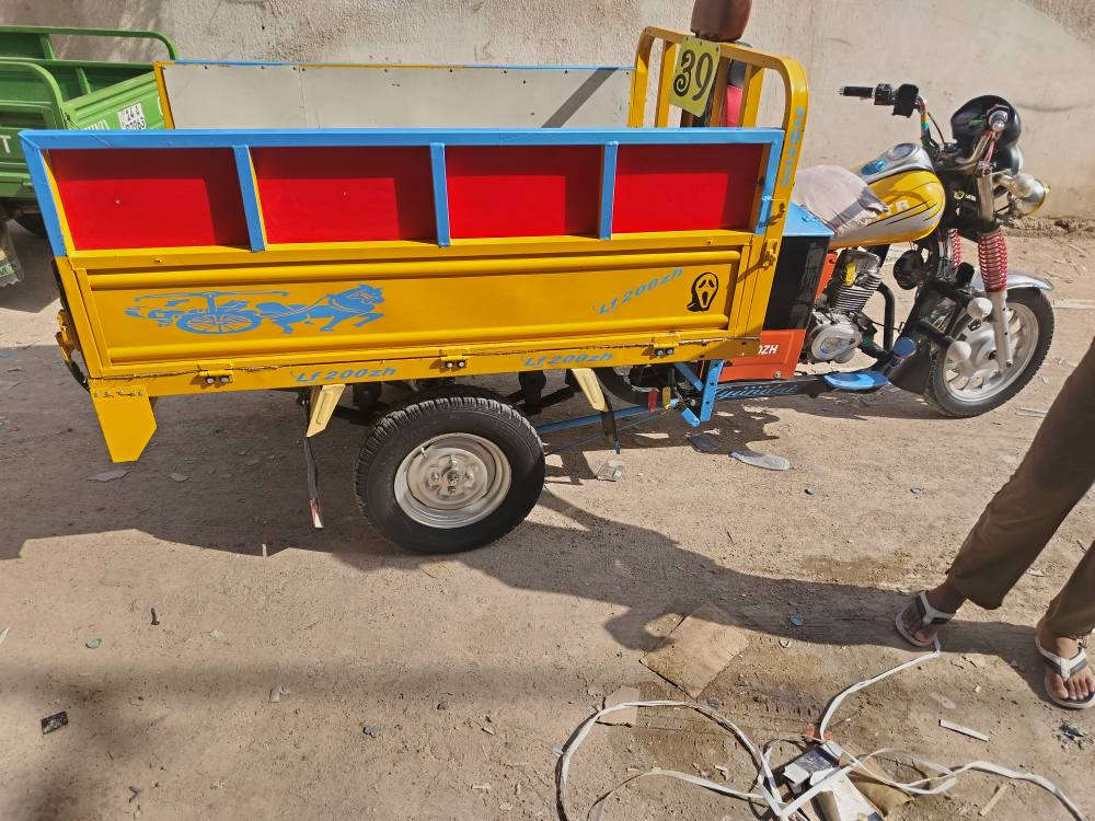 سلام عليكم ستوته للبيع موديل 20 أوراق المكان شط العرب السعر 1850 هاذ رقمي ***********
