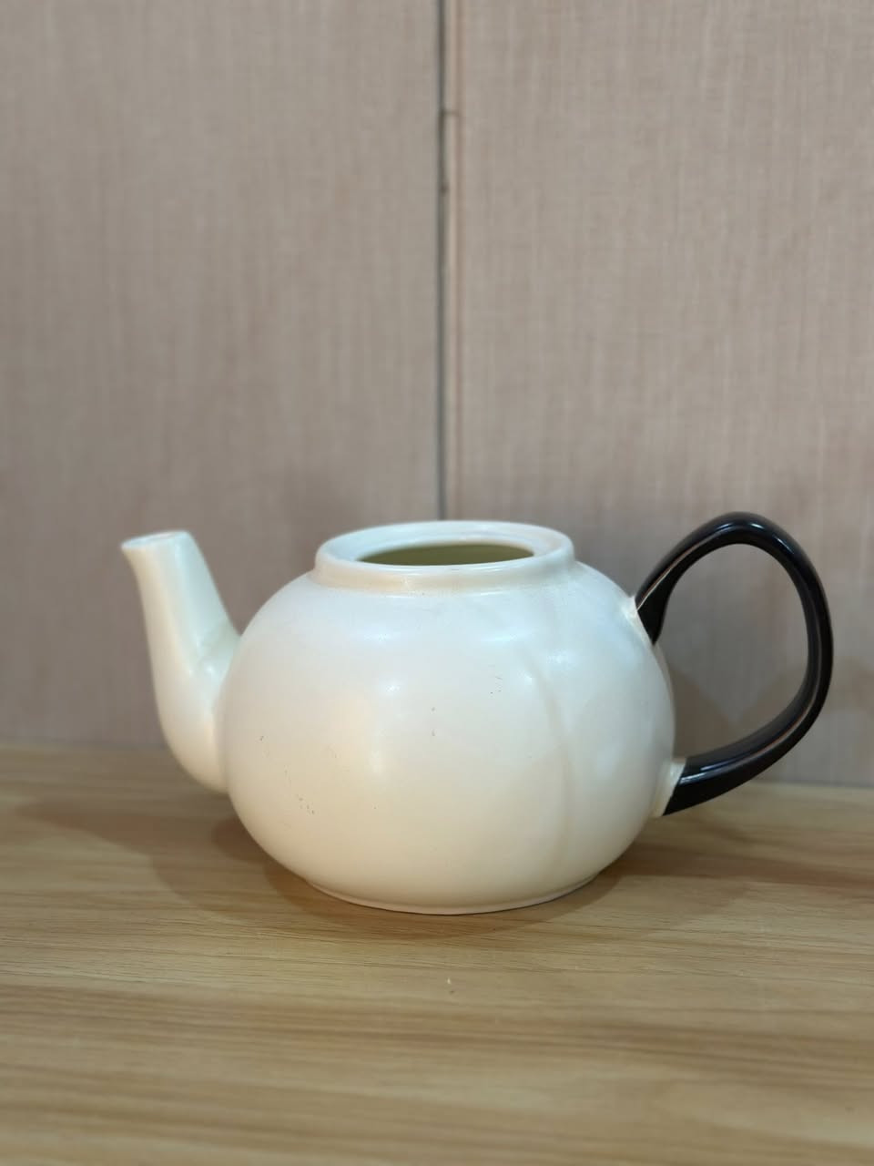 السلام عليكم
متوفر قواري فرفوري 
تقريبا 15 قطعة 

احجام مختلفة 
واكو كم قطعة بدون غطاء 

للبيع تفاصيل خاص


**إذا كنت صاحب هذا الإعلان وتريد حذفه لأي سبب، رجاءا أرسل رسالة إلى الدعم الفني**