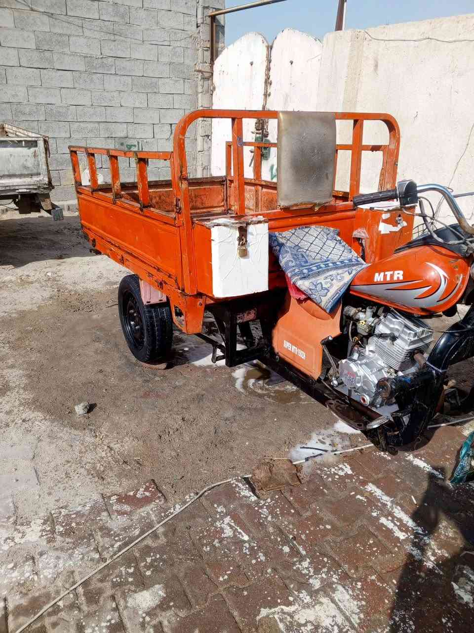 ستوته للبيع نظيفه اوراق موديل موديل 17 كفاله مكان البصره بالجمعيات يمشي على التربيه الاتصال على رقم التليفون ***********
