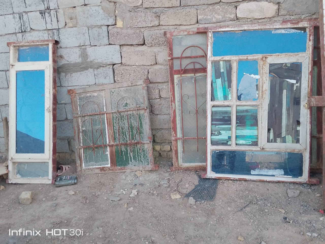 نتصل على رقم ***********
